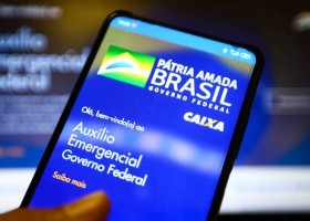 Bolsonaro prorroga por três meses pagamento do auxílio emergencial