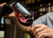 7 vinhos magníficos e premiados que custam até 50 reais