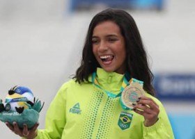 Rayssa Leal leva o primeiro ouro do Brasil no Pan de Santiago;...
