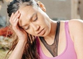 Calor, desidratação e umidade: veja como prevenir as dores de cabeça causadas...